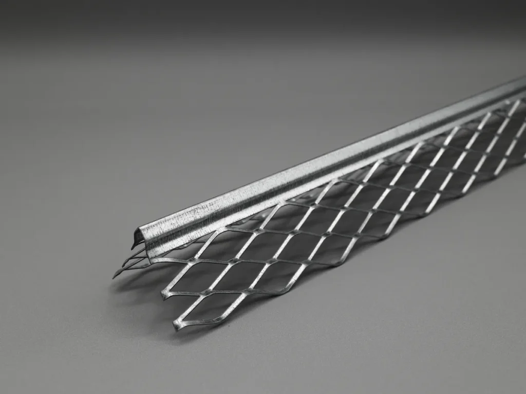 Article 2001.R / 2001.LR, corner bead, galvanized, for interior plaster.